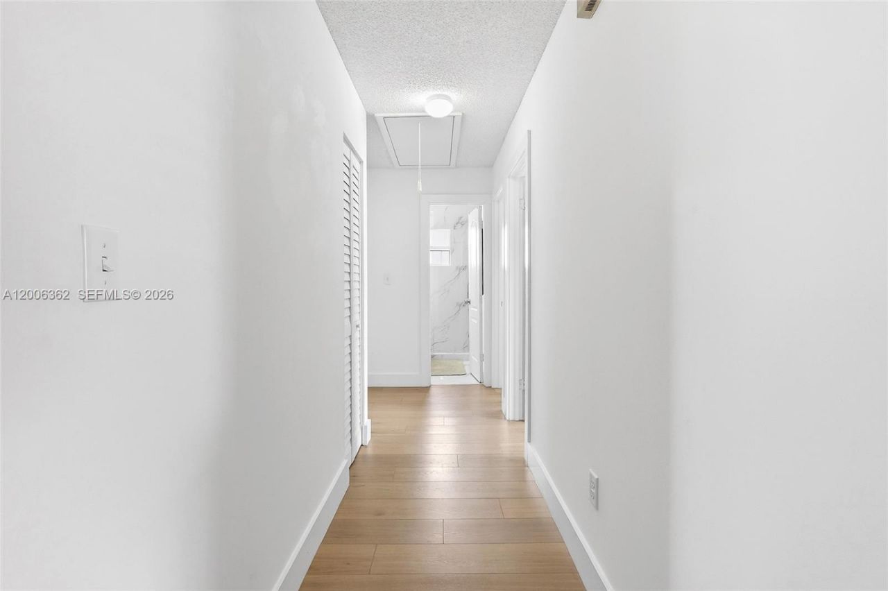 2238 W 74th Ter , Unit 39C, Hialeah, FL 33016 Photo