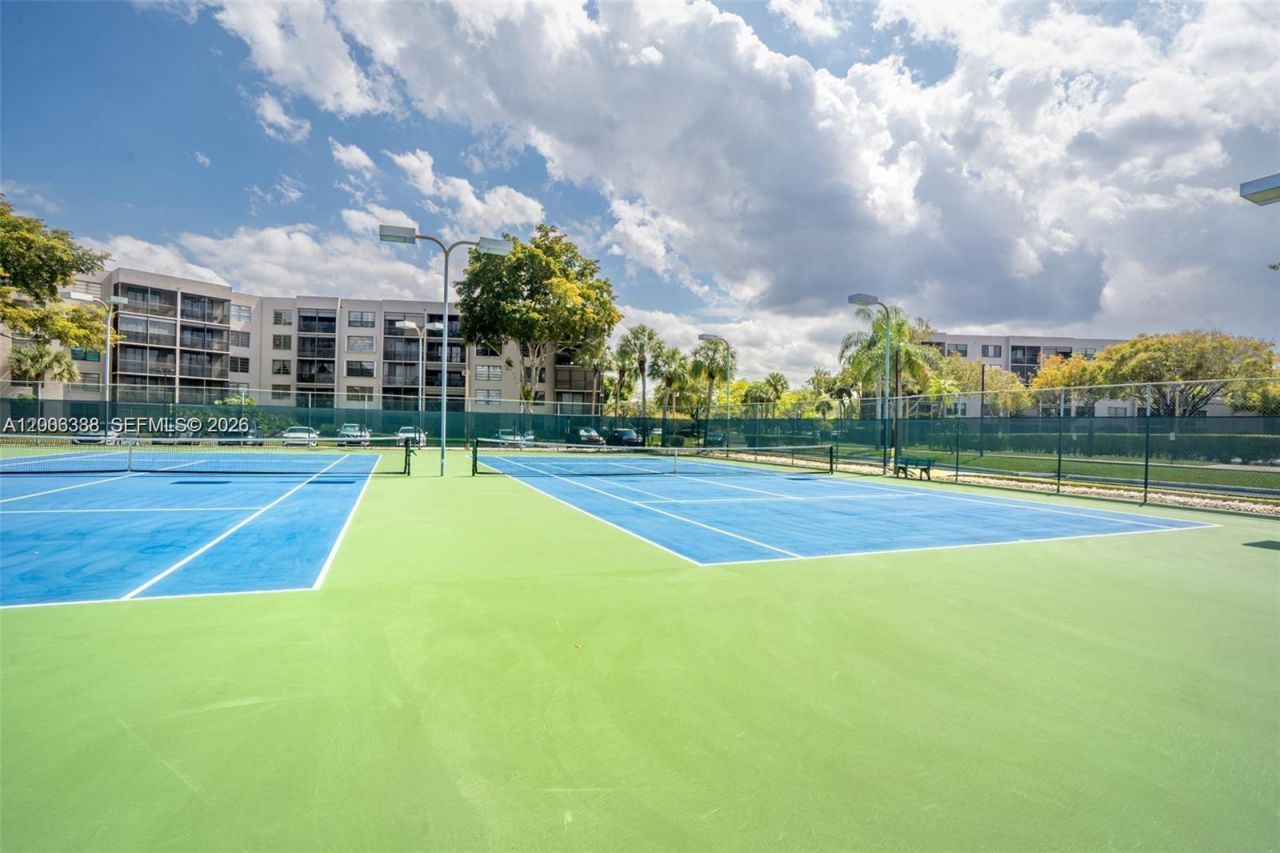 1100 Colony Point Cir, Unit 421, Pembroke Pines, FL 33026 Photo