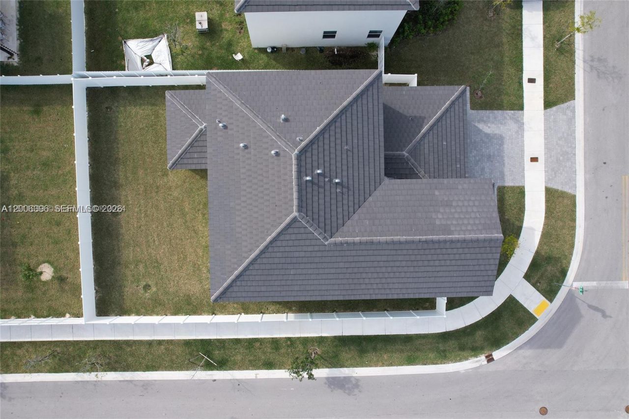 12729 SW 211th St , Unit 1, Miami, FL 33177 Photo