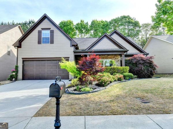 2130 LINE Drive, Lawrenceville, GA 30043