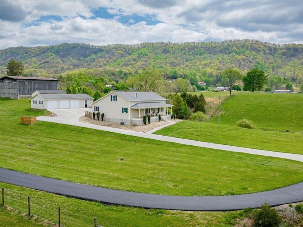 156 Simpson Road, Church Hill, TN 37642