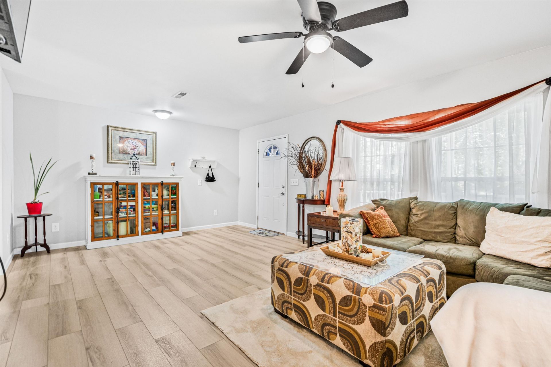 131 Price Ln.  Photo 10