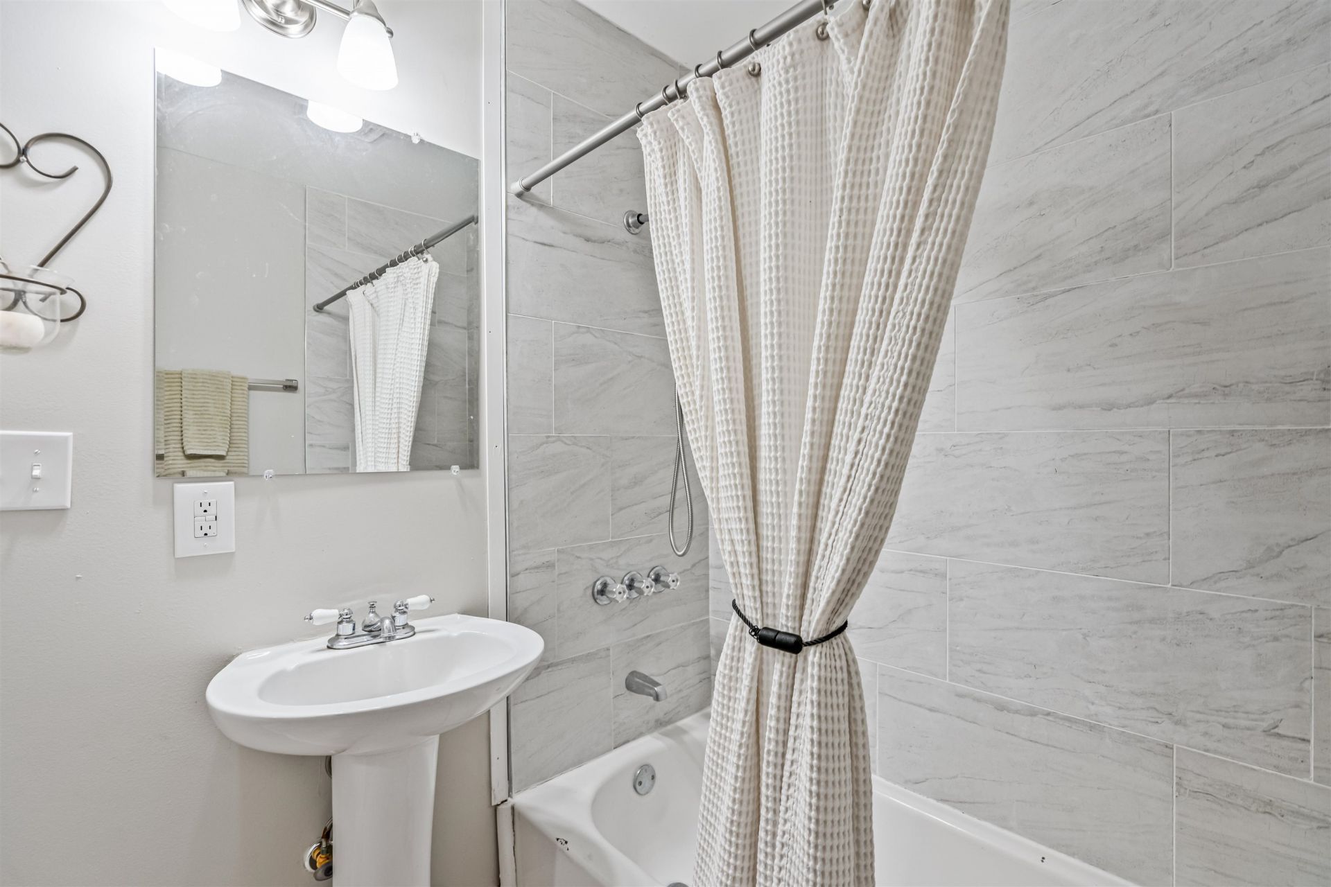 131 Price Ln. Photo 16