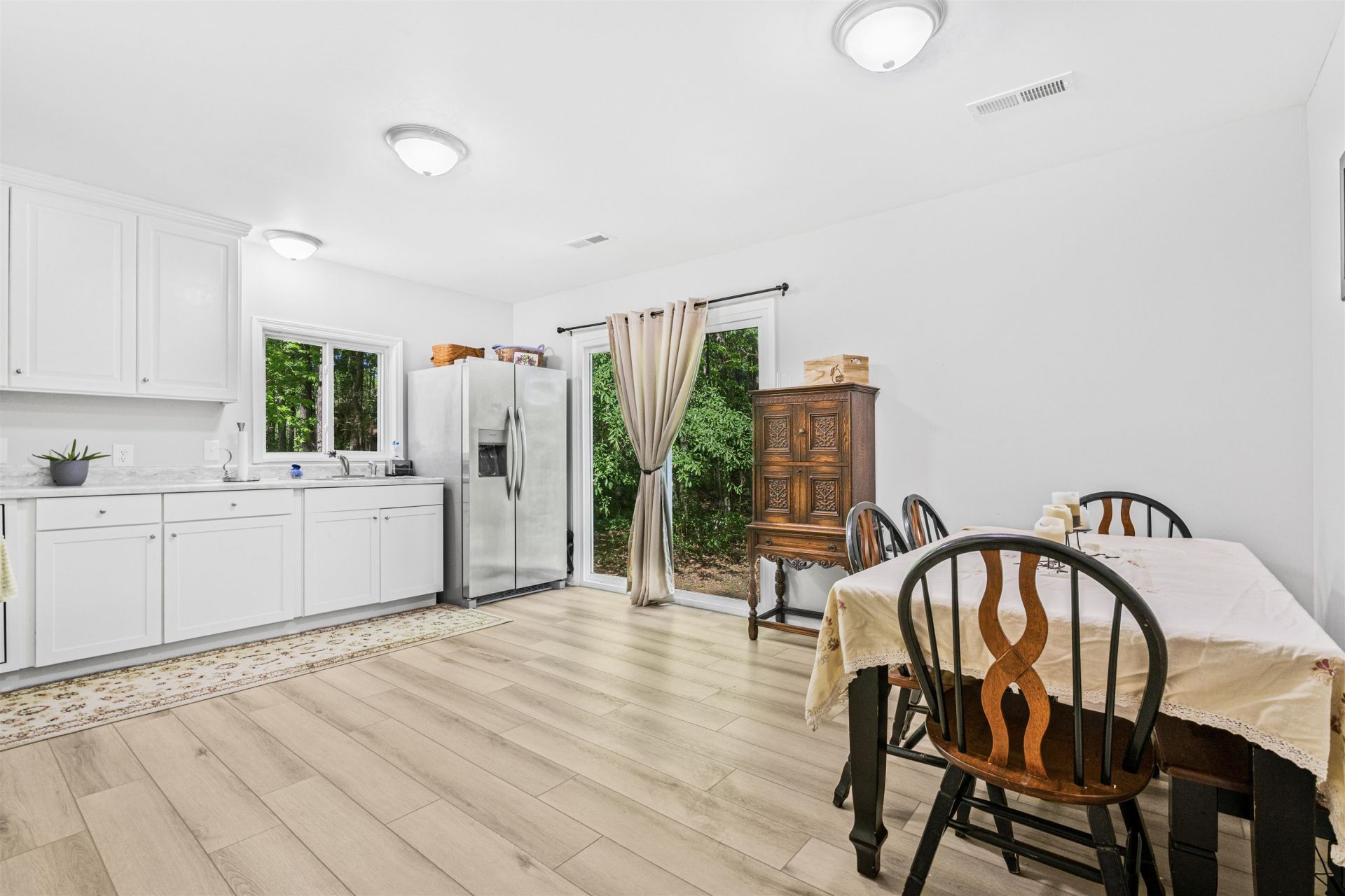 131 Price Ln.  Photo 6