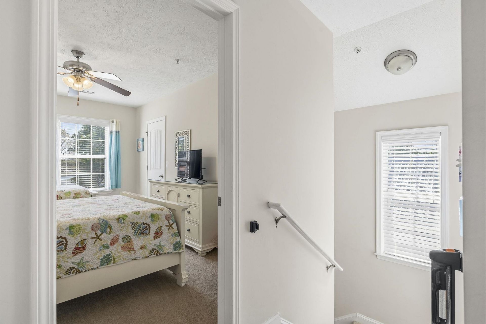 320 Sailors Ct. Photo 22