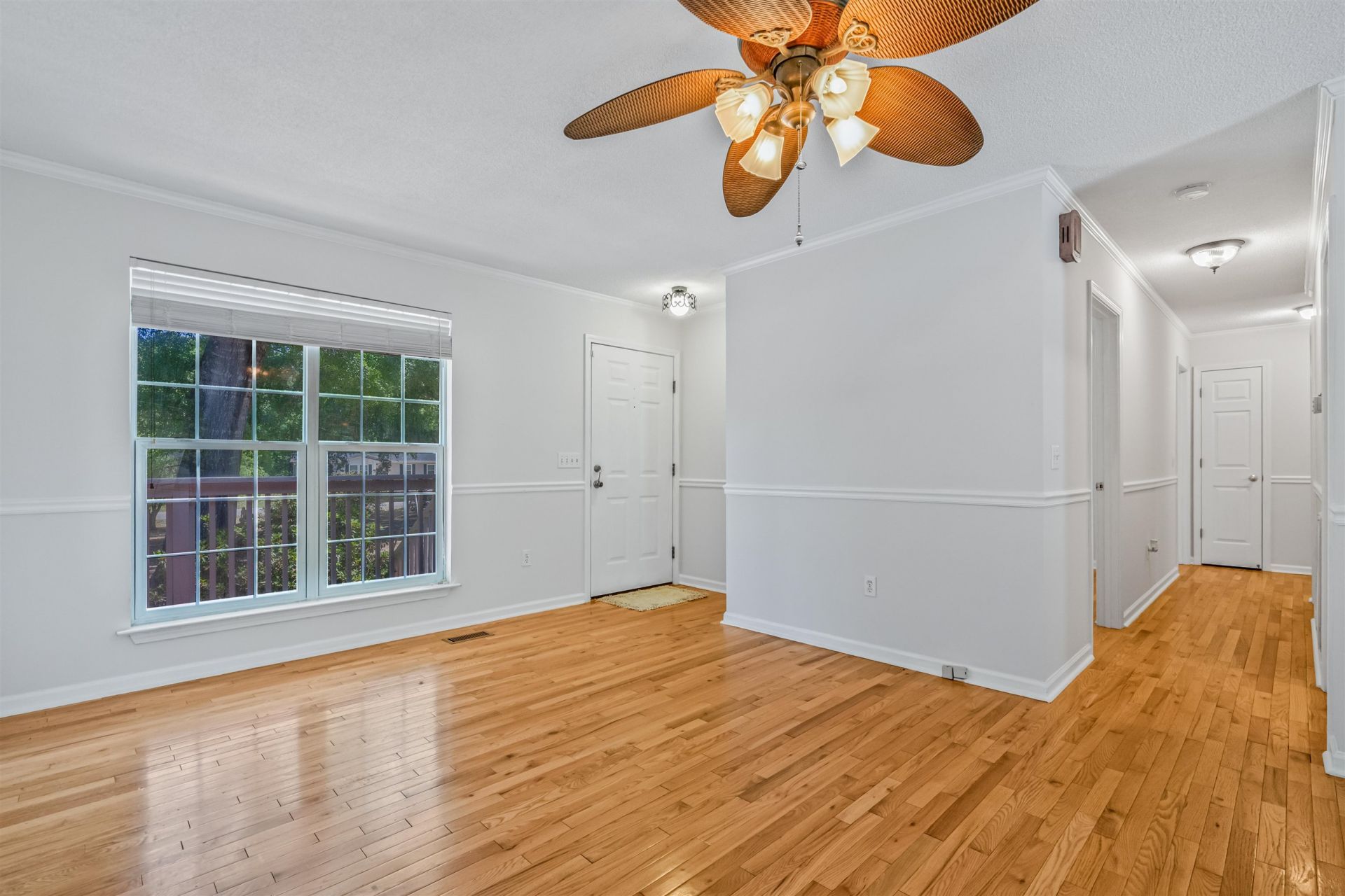 77 Oak Hill Dr.  Photo 14