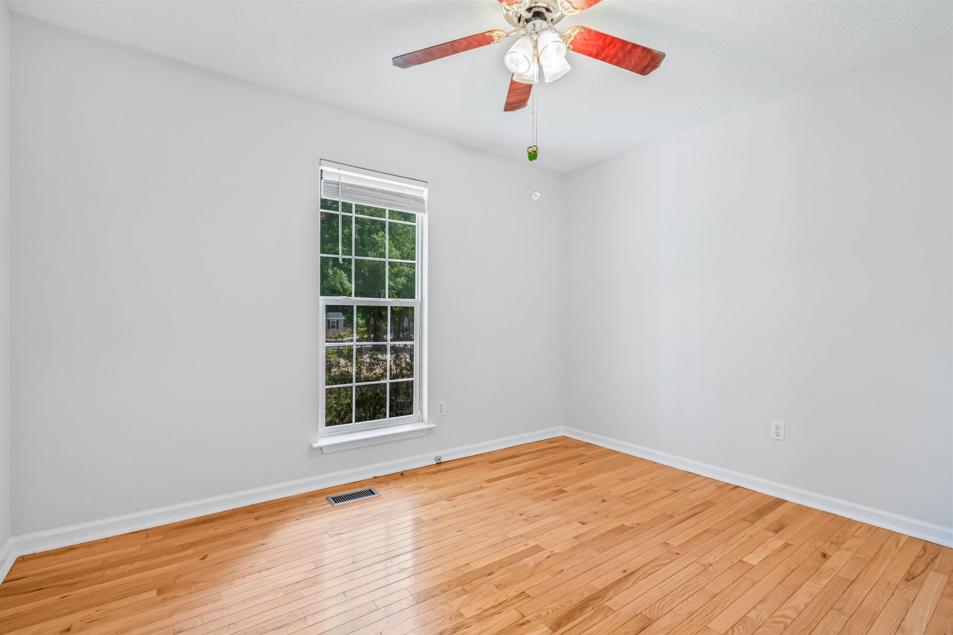 77 Oak Hill Dr.  Photo 27