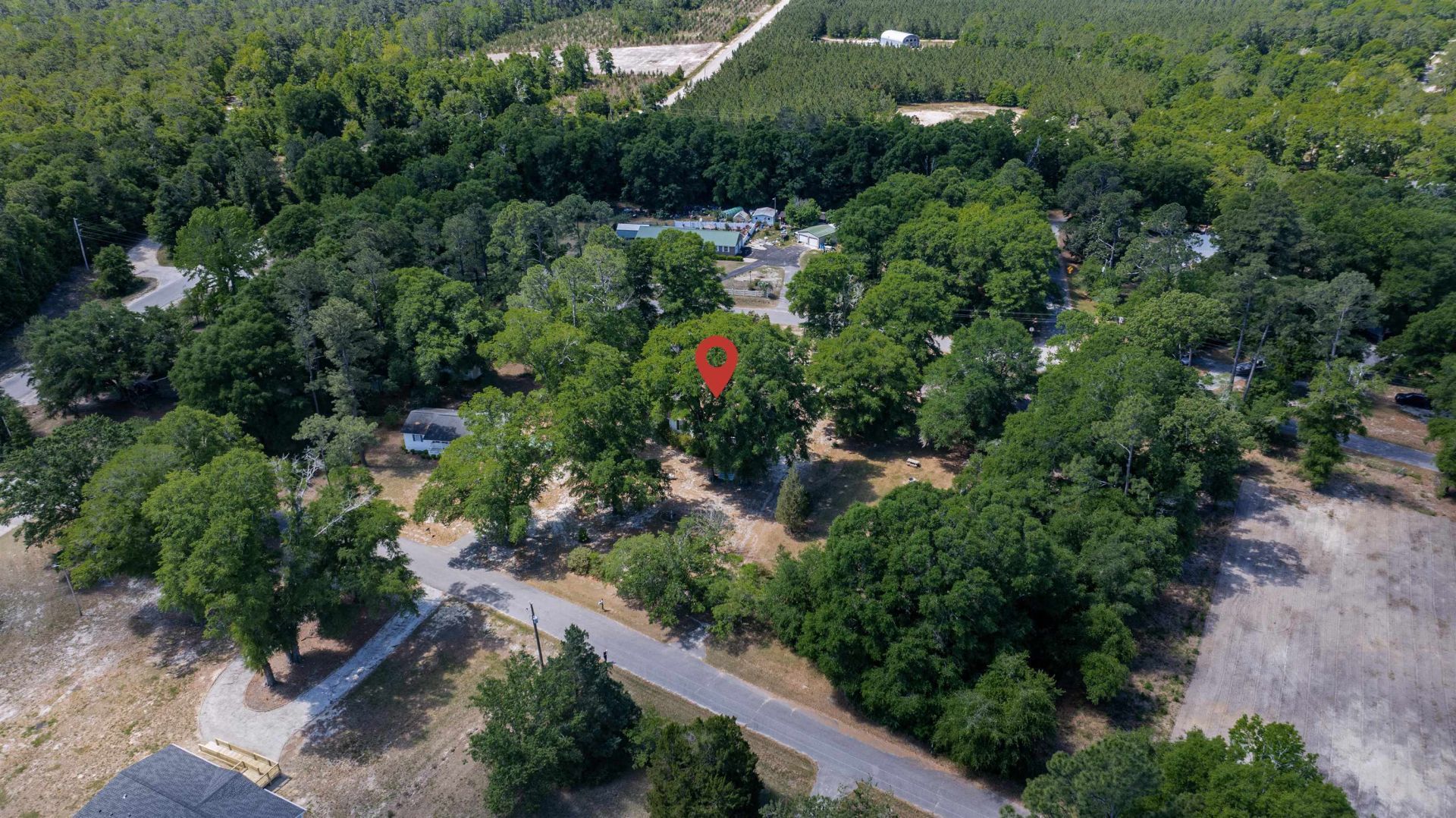 77 Oak Hill Dr.  Photo 34