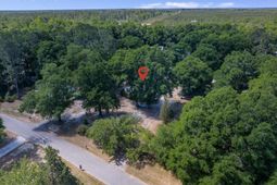 77 Oak Hill Dr.  photo 4