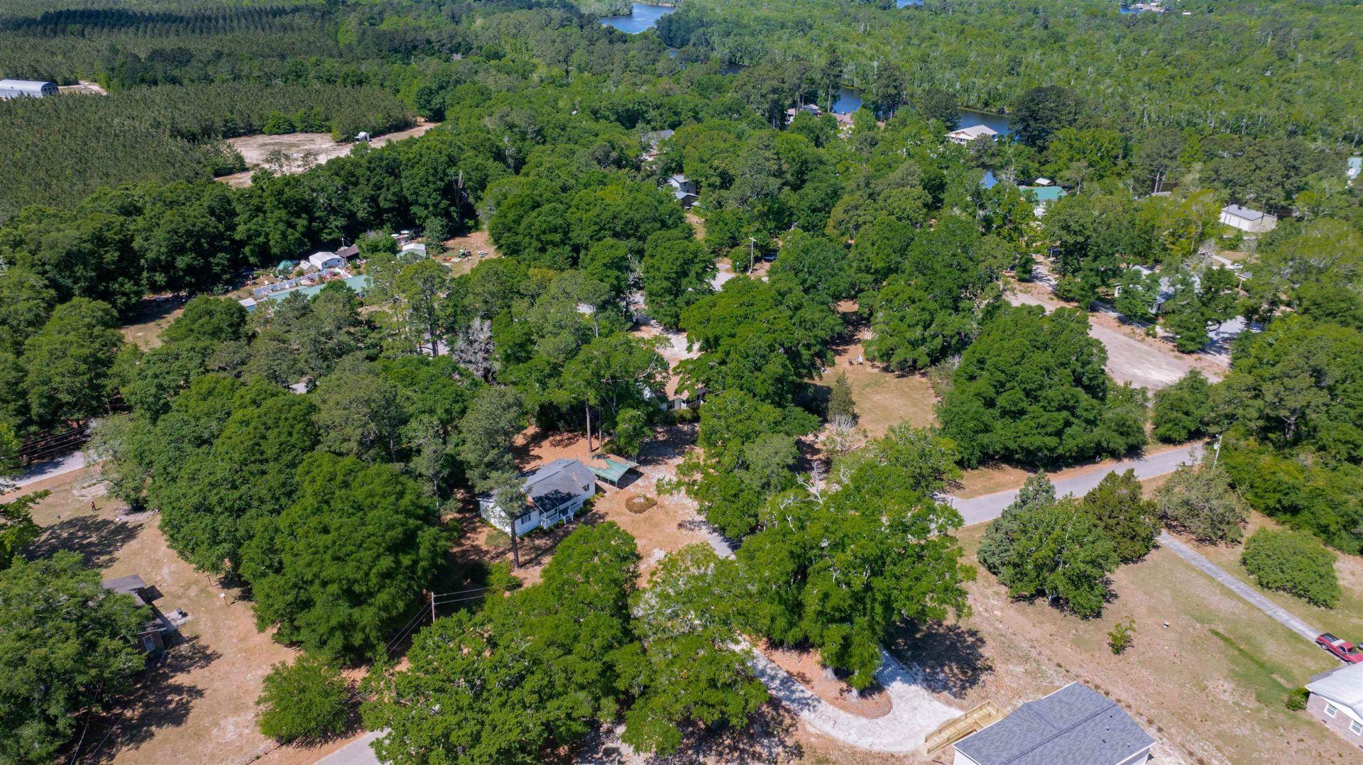 77 Oak Hill Dr.  Photo 41