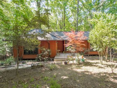5421 Hideaway Drive, Chapel Hill, NC 27516