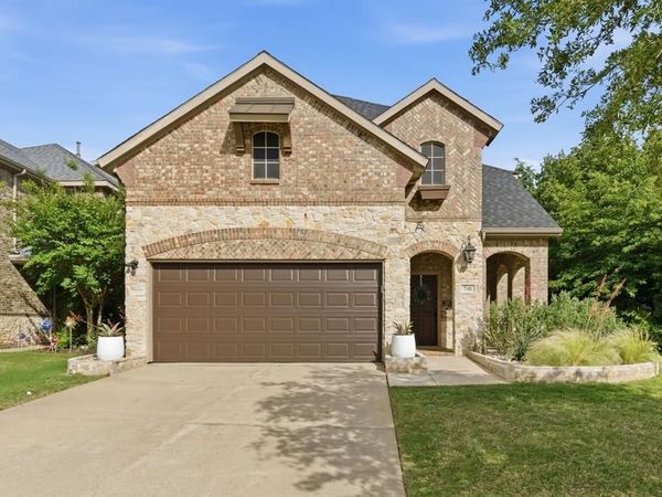 740 Sheldon Road , Lantana, TX 76226