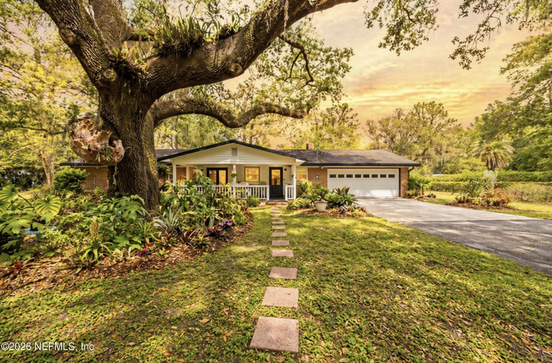 1913 State Road 13 N, Saint Johns, FL 32259 Main Photo