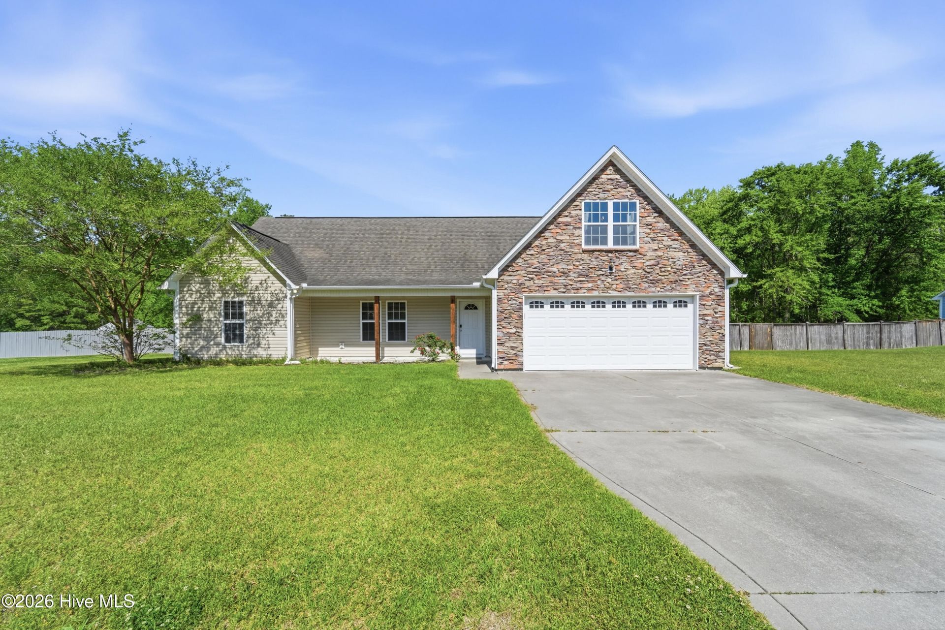 225 Blue Creek Farms Drive, Jacksonville, NC 28540 Main Photo