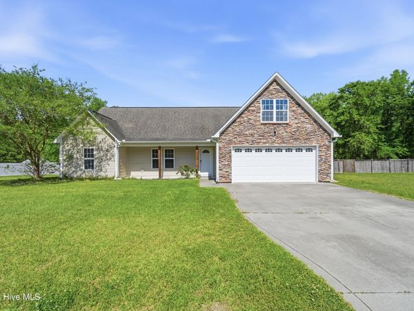 225 Blue Creek Farms Drive, Jacksonville, NC 28540