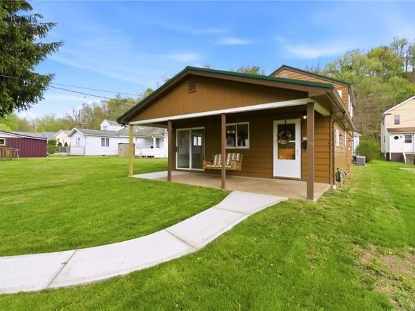 1514 5th Ave, Ford City, PA 16226