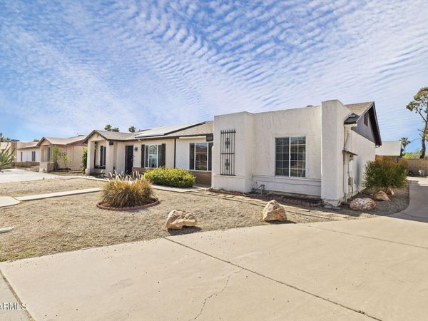 5123 W WILLOW Avenue, Glendale, AZ 85304