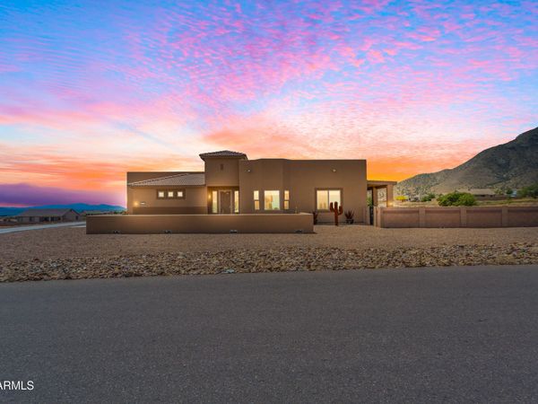 6720 E VAQUERO Circle, Hereford, AZ 85615
