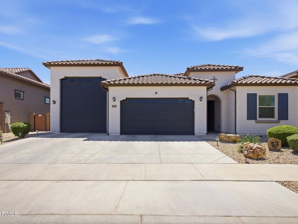 19027 W Jenan Drive, Surprise, AZ 85388
