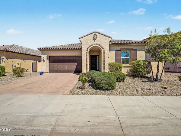 5387 S FOREST Avenue, Gilbert, AZ 85298