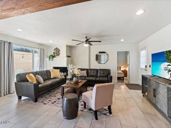 8209 E HEATHERBRAE Avenue, Scottsdale, AZ 85251