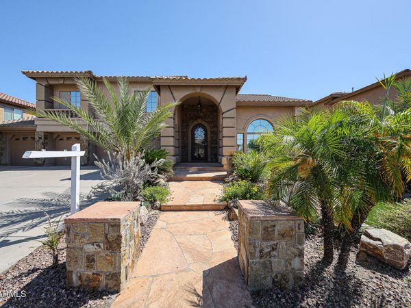 27323 N COVERED WAGON Road, Phoenix, AZ 85085