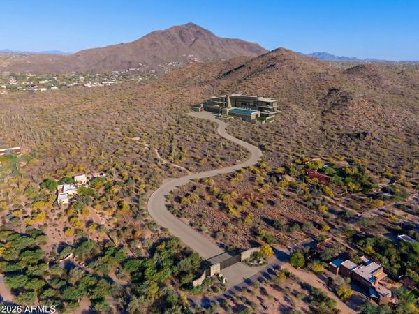 37985 N Rancho Manana Boulevard, Unit -, Cave Creek, AZ 85331