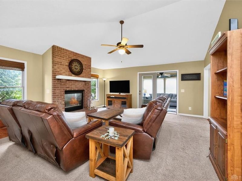 1576 Rockleigh Road, Washington Township, OH 45458 Photo 13