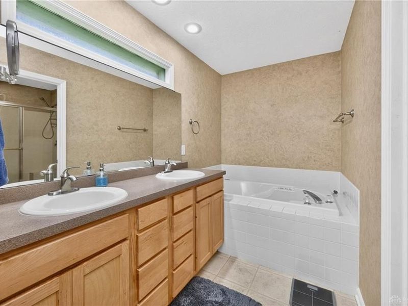 1576 Rockleigh Road, Washington Township, OH 45458 Photo 20