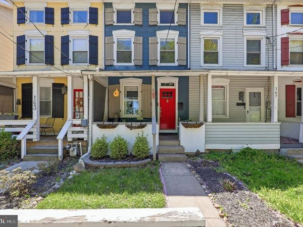 165 FRONT STREET , CONSHOHOCKEN, PA 19428