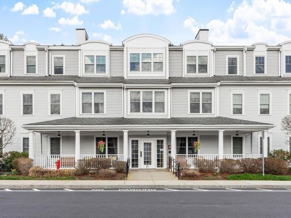 27 Hartland Way, Unit 201, Acton, MA 01720