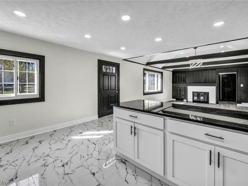 7339 River Road , Olmsted Falls, OH 44138 Photo 16