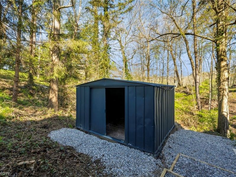 7339 River Road , Olmsted Falls, OH 44138 Photo 44