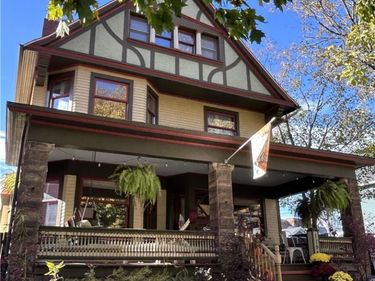 1798 W 47th Street , Cleveland, OH 44102