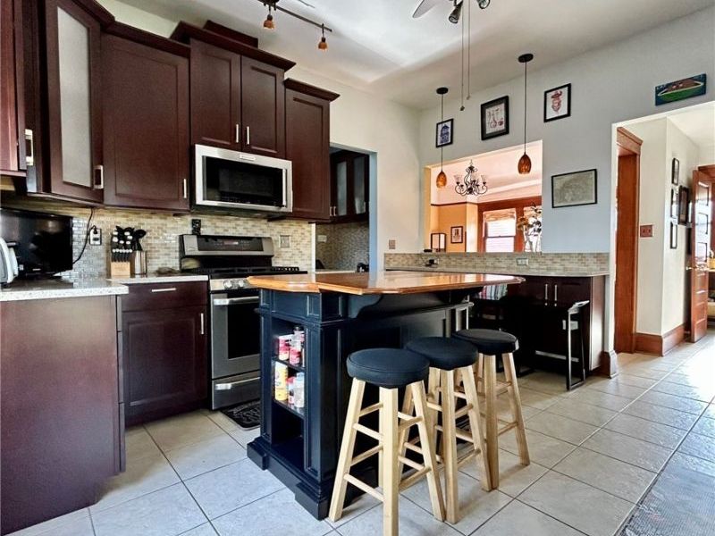 1798 W 47th Street , Cleveland, OH 44102 Photo 21