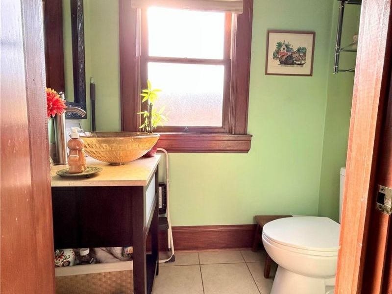 1798 W 47th Street , Cleveland, OH 44102 Photo 24