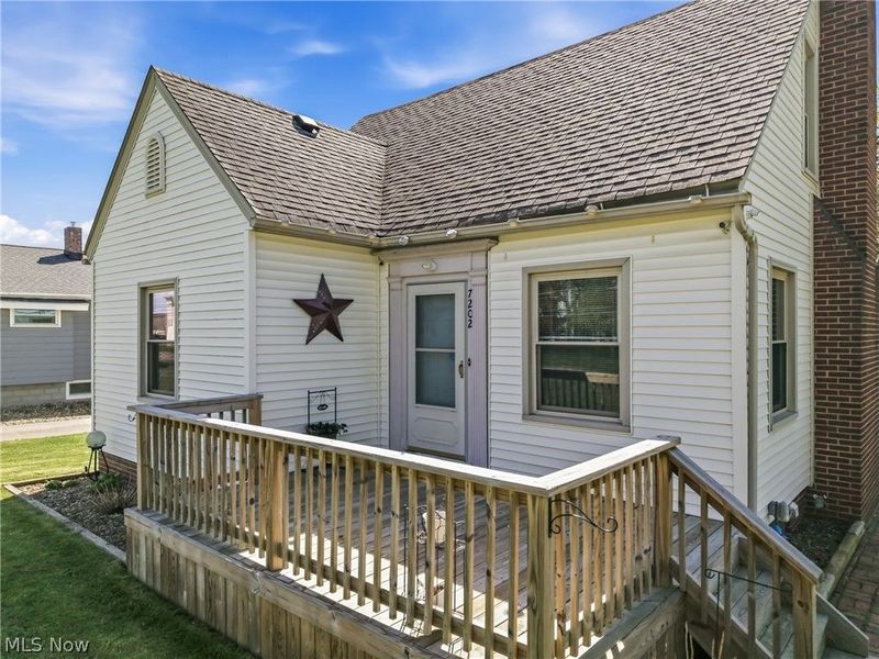 7202 Sheldon Avenue , Youngstown, OH 44512 Photo 4