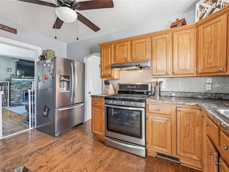 7202 Sheldon Avenue , Youngstown, OH 44512 Photo 9