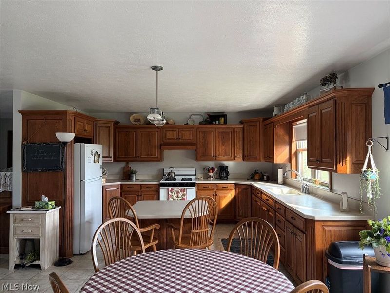 4876 Township Road 628, Millersburg, OH 44654 Photo 5