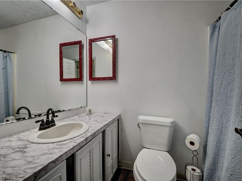 592 Hilan Avenue SW, New Philadelphia, OH 44663 Photo 10