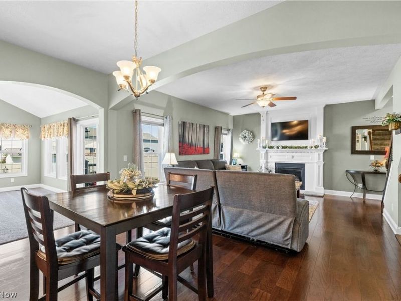 192 Shoreland Circle, Willowick, OH 44095 Photo 13