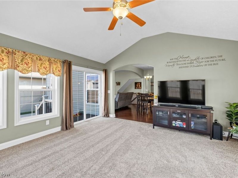 192 Shoreland Circle, Willowick, OH 44095 Photo 14