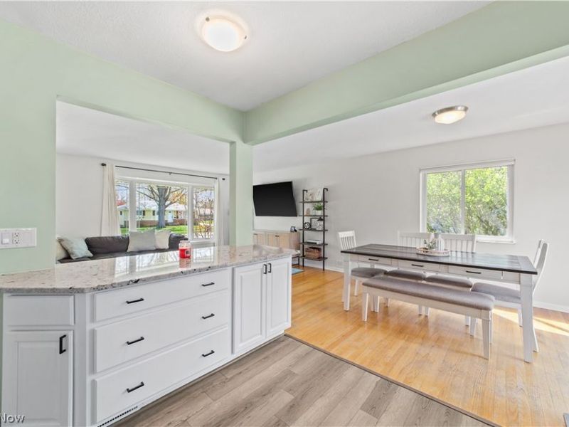 4040 W 213th Street , Fairview Park, OH 44126 Photo 11