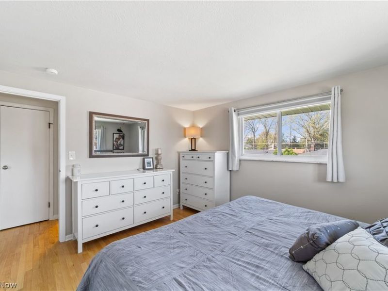 4040 W 213th Street , Fairview Park, OH 44126 Photo 18