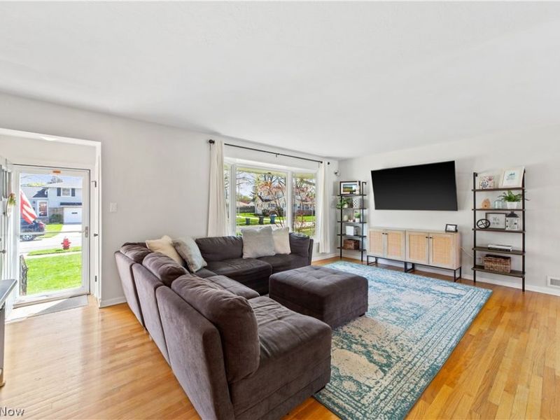 4040 W 213th Street , Fairview Park, OH 44126 Photo 2