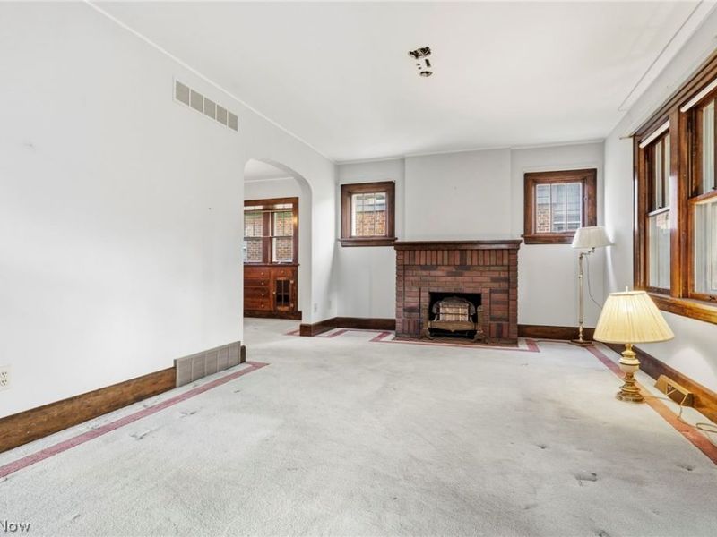 1616 Greenlawn Avenue, Akron, OH 44301 Photo 5