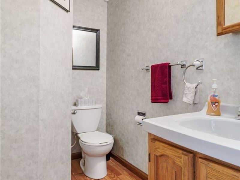 4450 Cottage Grove Road , Uniontown, OH 44685 Photo 11