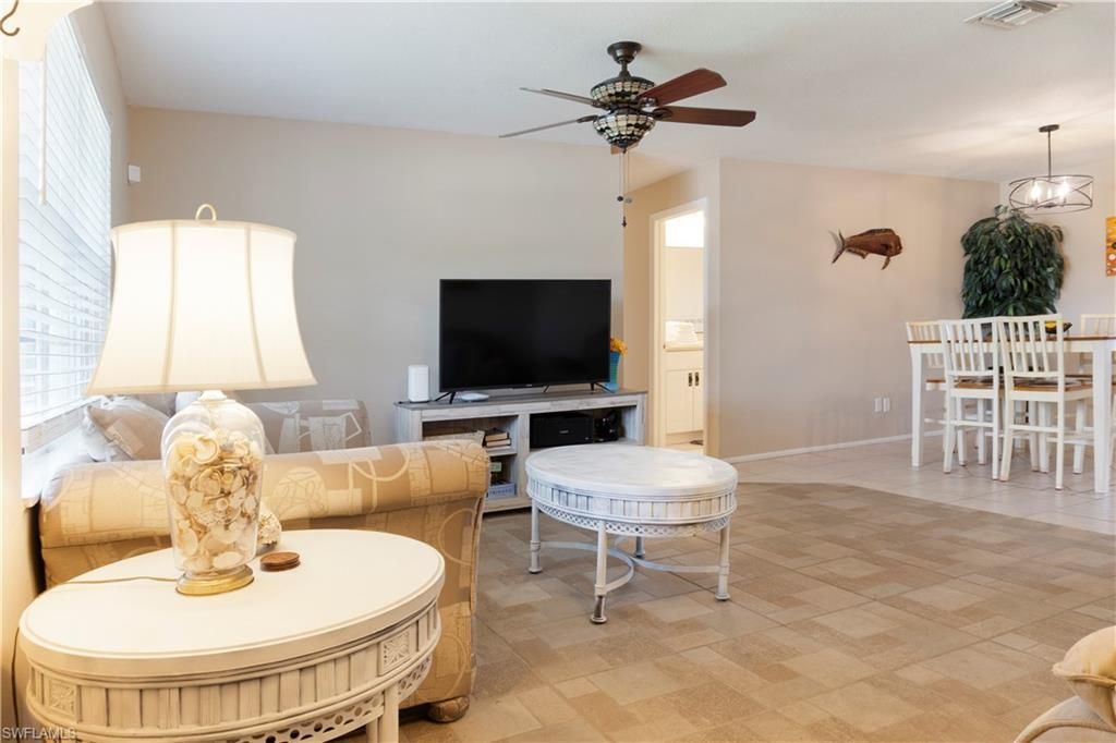1906 SE 26th St, Cape Coral, FL 33904 Photo
