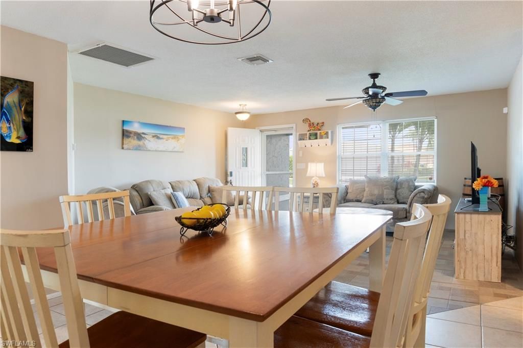 1906 SE 26th St, Cape Coral, FL 33904 Photo