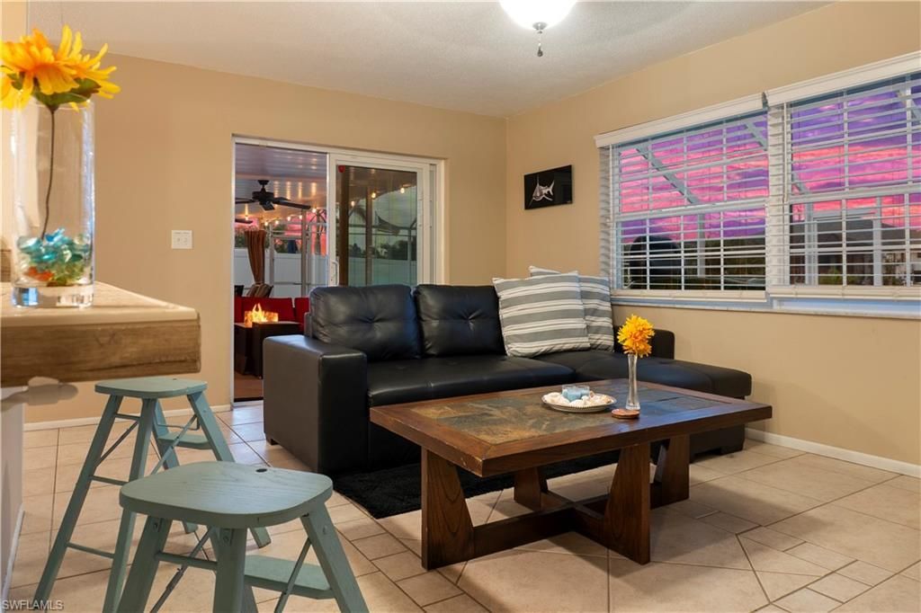 1906 SE 26th St, Cape Coral, FL 33904 Photo